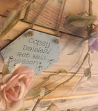 Bees & Daisies Hexagon Plaque - Daisies 8624