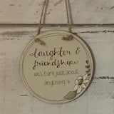 Personalised Daisy Round Plaque 9925