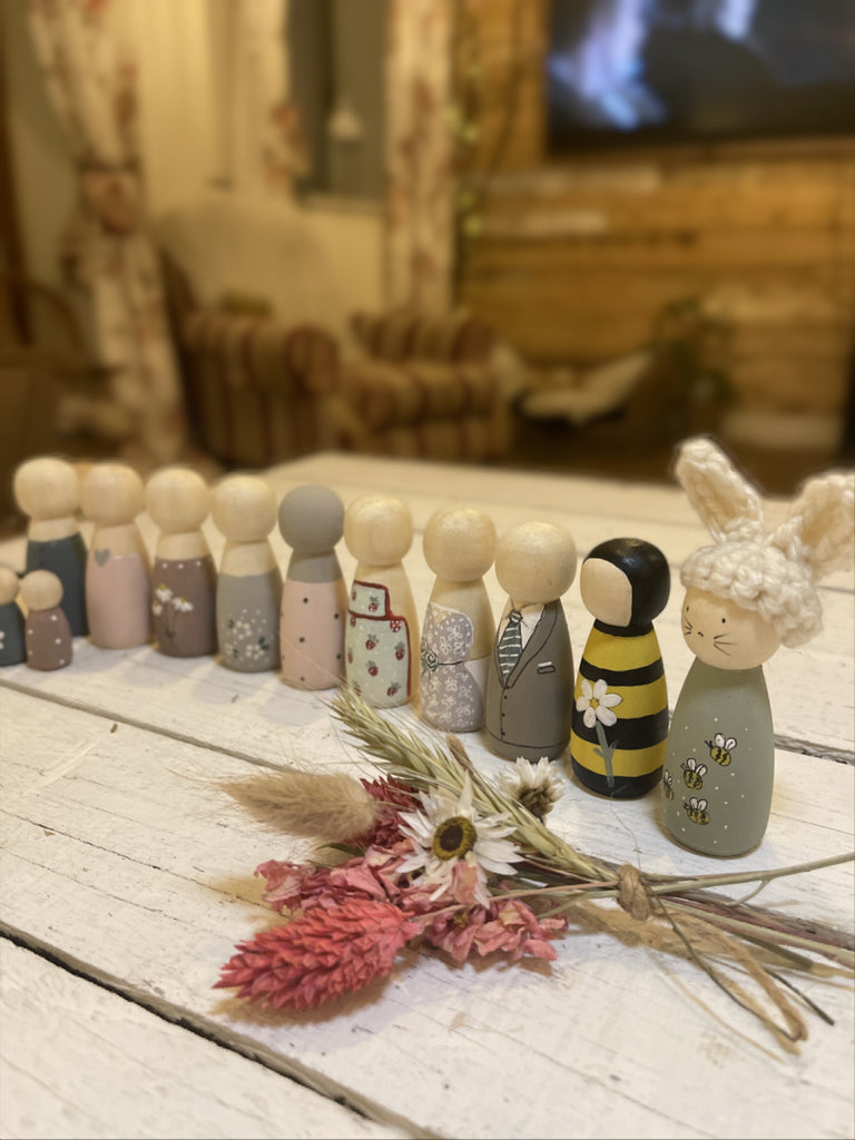 Peg Doll Scene - Bee-utiful 13691