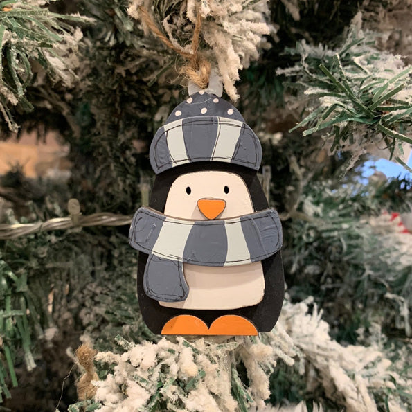 Personalised Christmas Penguin 9471