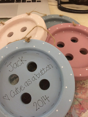 Personalised Button 14.4cm 494