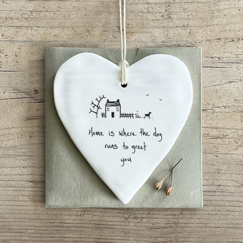 Wobbly Porcelain Heart - Home Dog Greets You 14300