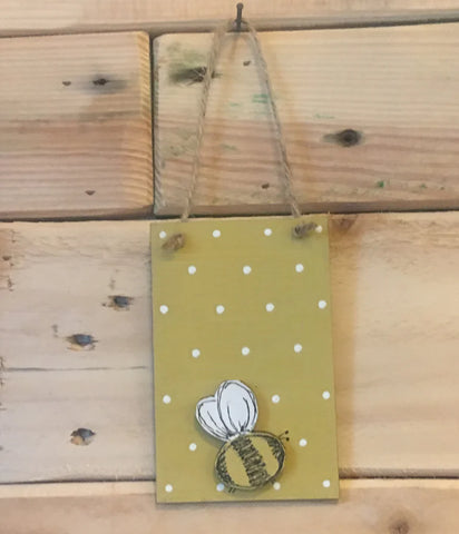 Bees & Daisies Mini Plaque - Bee/Mustard 8622