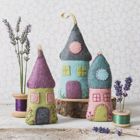 Felt Craft Kit - Lavender Houses 14072